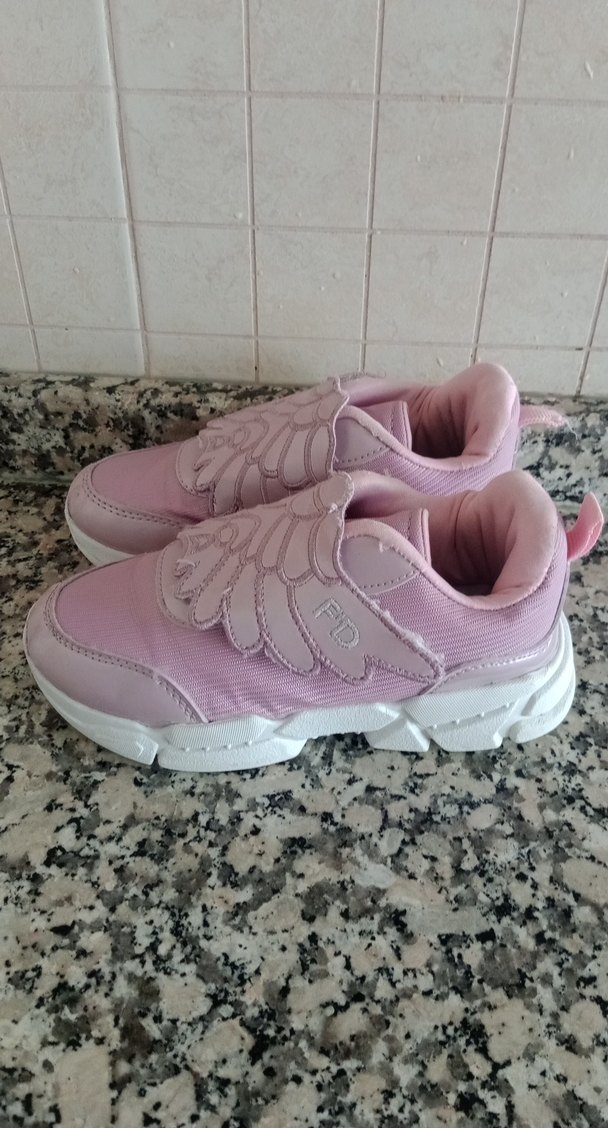 Kız Çocuk Pembe Fırfırlı Spor Ayakkabı - Görsel 2