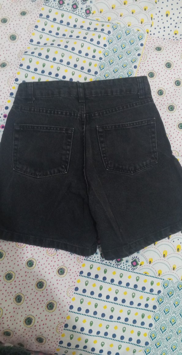 Siyah Rahat Kesim Mini Kot Şort - Görsel 3