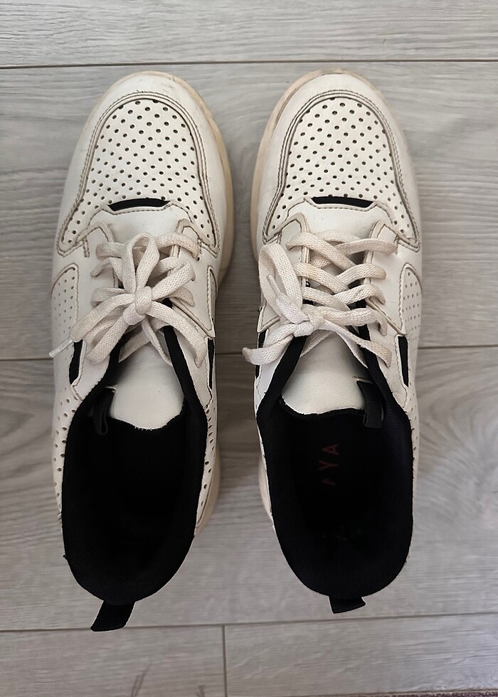 Elle 41 numara erkek ayakkabısı - Görsel 4