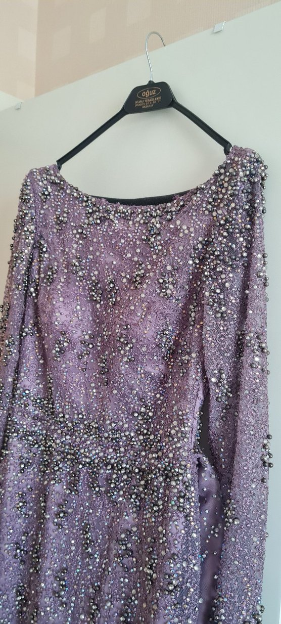 Uzun Kollu Mor Drapeli Nişan Elbisesi - Görsel 4