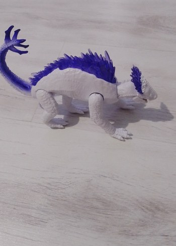  Beyaz ve Mor Dinozor Figürü