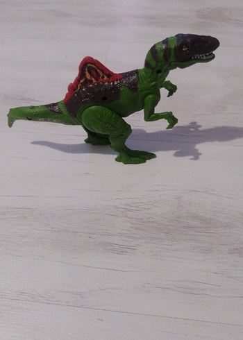 Yeşil Renkli Dinozor Figürü