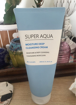 Missha super aqua moisture deep cleansing cream