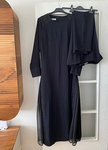 Pantolonlu abiye takım