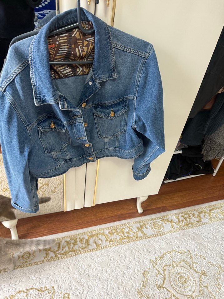 Düğmeli Mavi Kadın Kot Ceket - Görsel 4