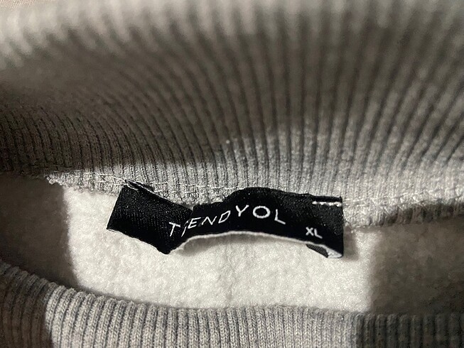 Trendyol & Milla Gri sweat
