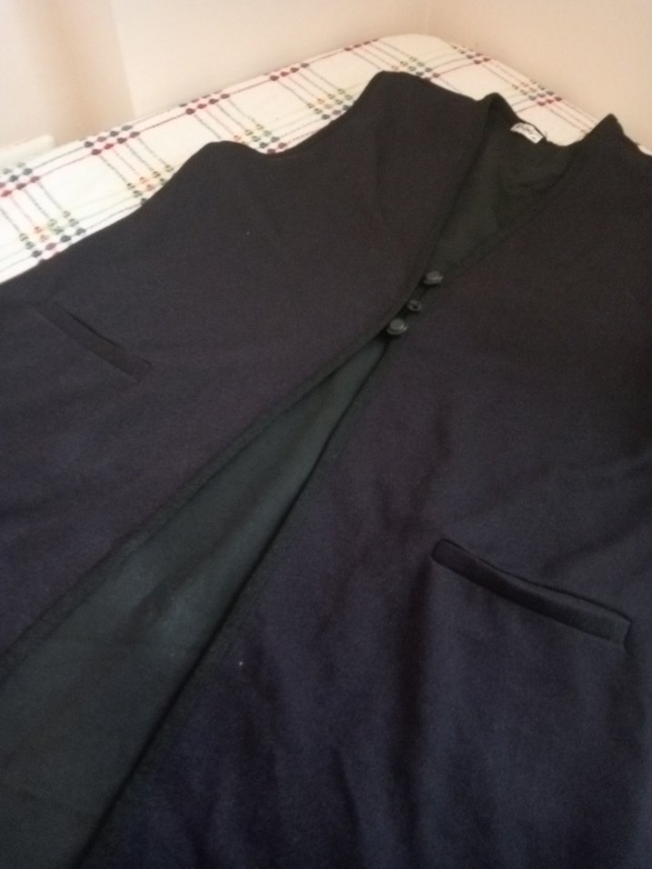 Düğmeli Siyah Uzun Kadın Yelek - Görsel 2