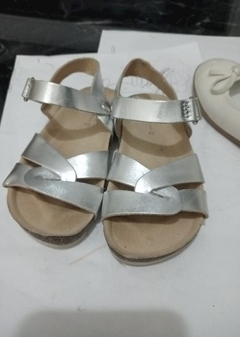 Beyaz Lastikli Kız Çocuk Babet - Görsel 2