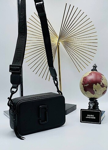Marc Jacobs kol çantası 