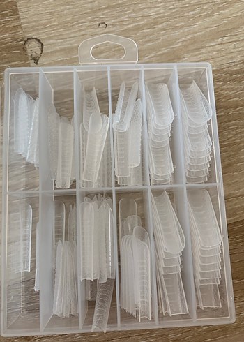 Yılan Desenli tips - Görsel 2