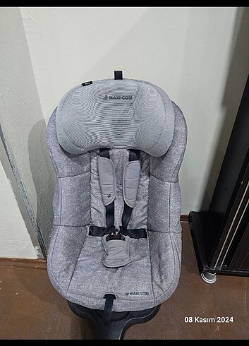 Maxi cosi tobifix oto koltugu 
