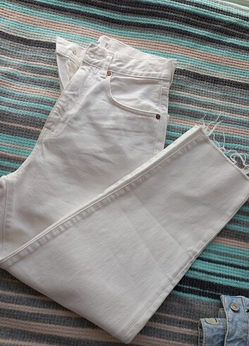 36 Beden beyaz Renk Mango jean