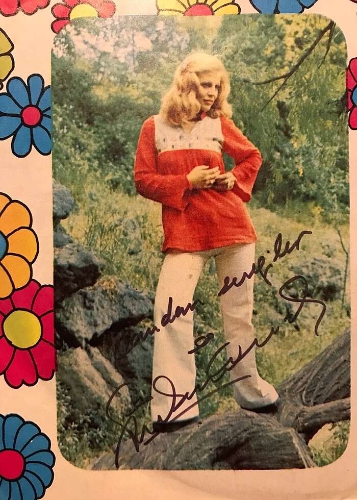 Füsun Önal - Aç Gözünü/Hepsi Sen (Sanatçı Tarafından İmzalı) - Görsel 2