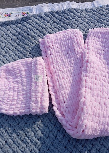 Pembe Örgü Çocuk Battaniyesi ve Bere Seti - Görsel 2