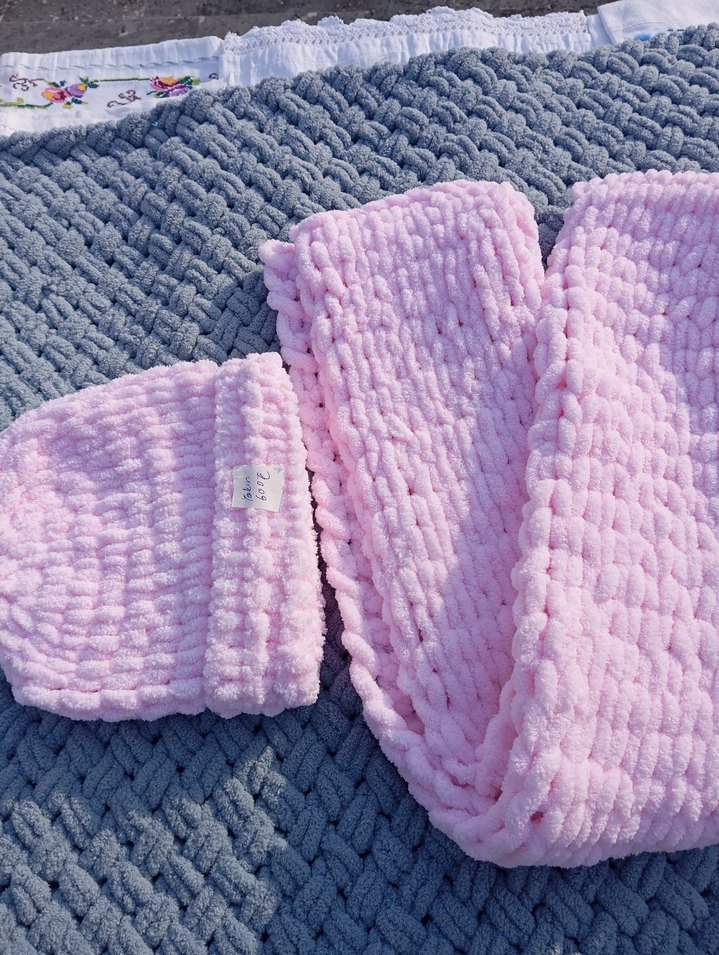 Pembe Örgü Çocuk Battaniyesi ve Bere Seti - Görsel 2