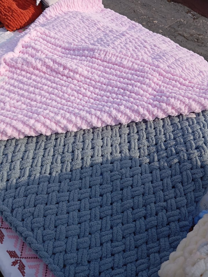 Pembe Örgü Çocuk Battaniyesi ve Bere Seti - Görsel 4