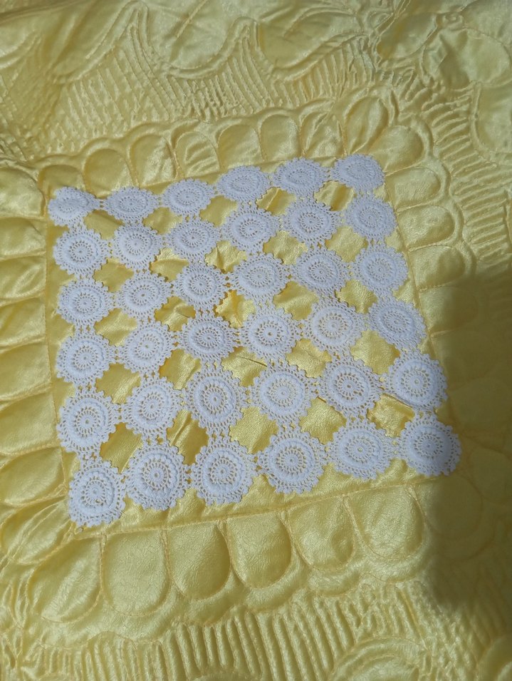 Sarı İşlemeli bebek Battaniyesi - Görsel 4