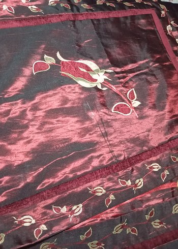 Bordo Nakışlı yatak örtüsü - Görsel 8