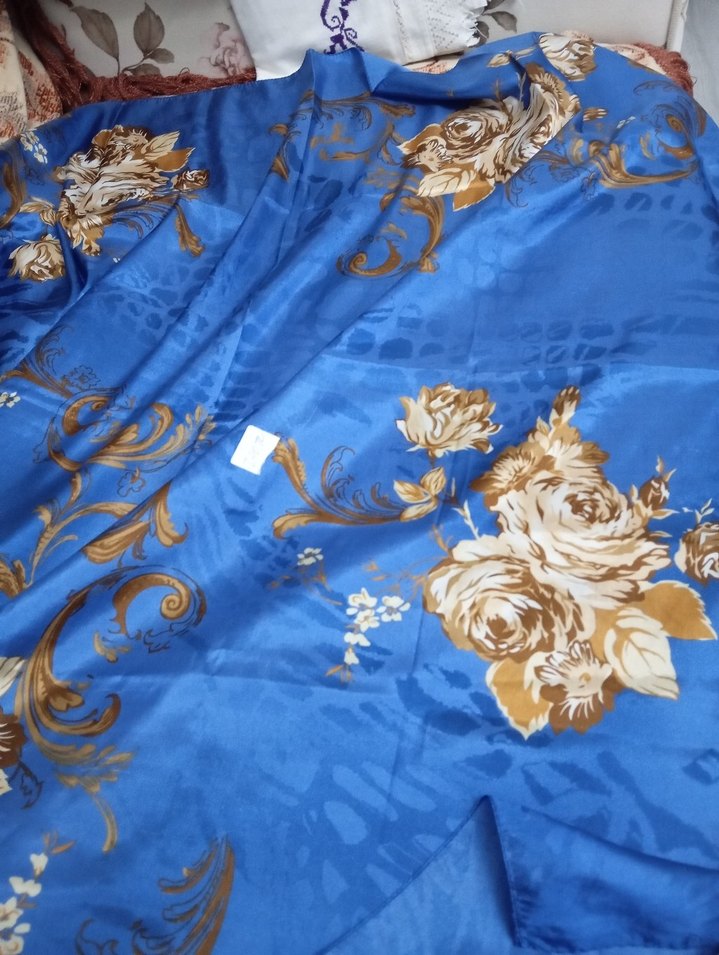 Mavi Parlak İpek Kadın Fular - Görsel 4