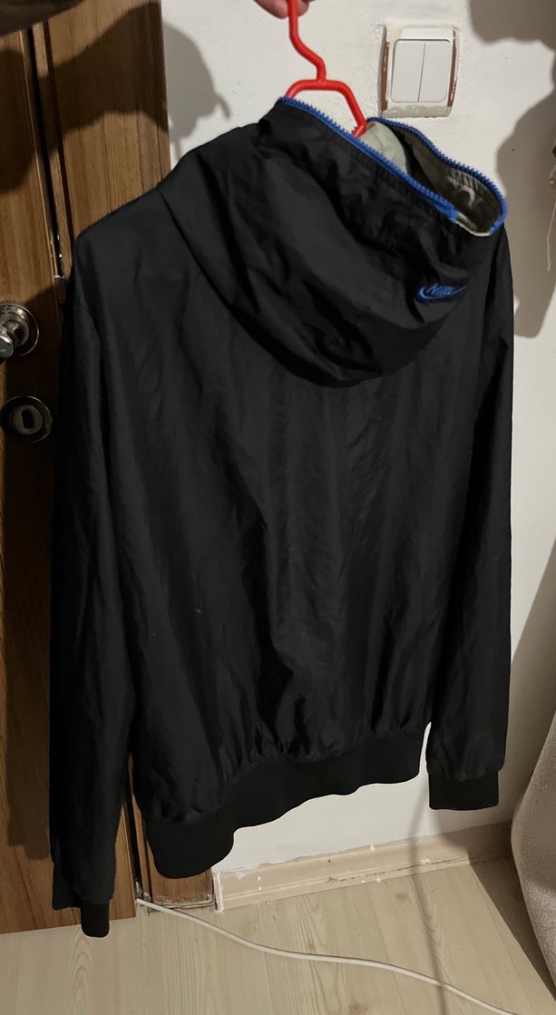 Nike Siyah Fermuarlı Erkek Yağmurluk - Görsel 2