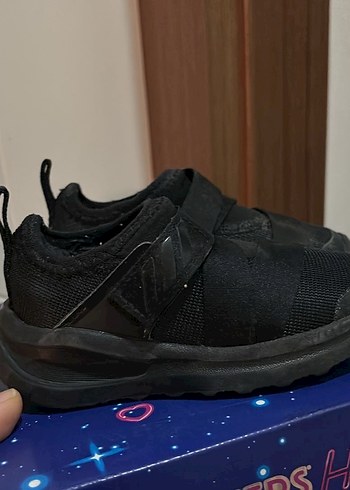 Erkek Çocuk Siyah Cırt Cırtlı Spor Ayakkabı