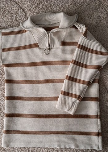 Bej Çizgili Kısa Kollu Triko Kazak - Görsel 2