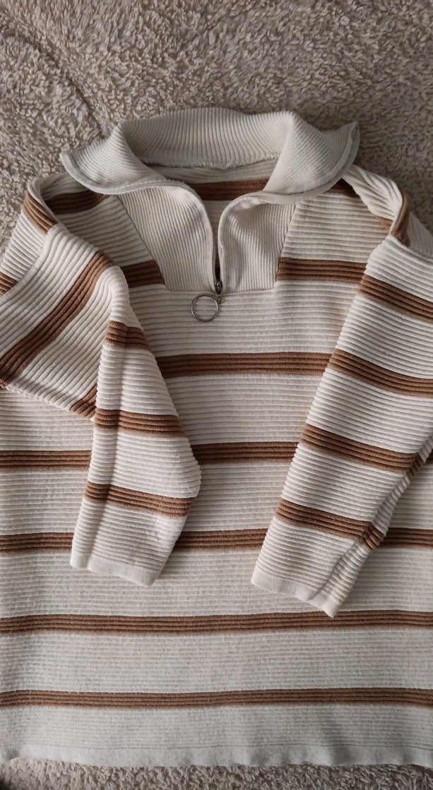 Bej Çizgili Kısa Kollu Triko Kazak - Görsel 5
