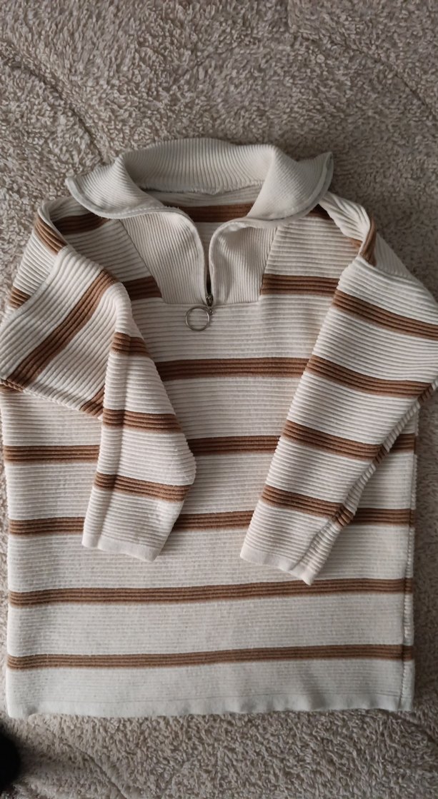 Bej Çizgili Kısa Kollu Triko Kazak - Görsel 3