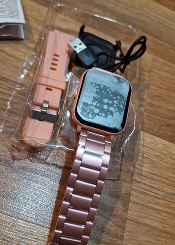 Beden Renk Pembe Metal Kordonlu Akıllı Saat