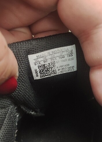 26 Beden Orjinal adidas spor ayakkabı