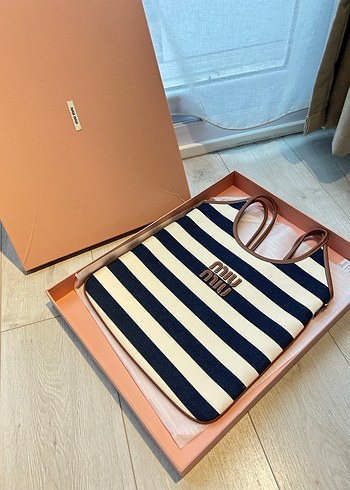 Miu Miu orijinal çanta - Görsel 7