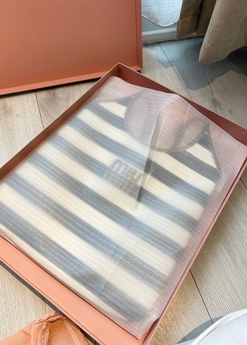 Miu Miu orijinal çanta - Görsel 16