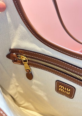 Miu Miu orijinal çanta - Görsel 18