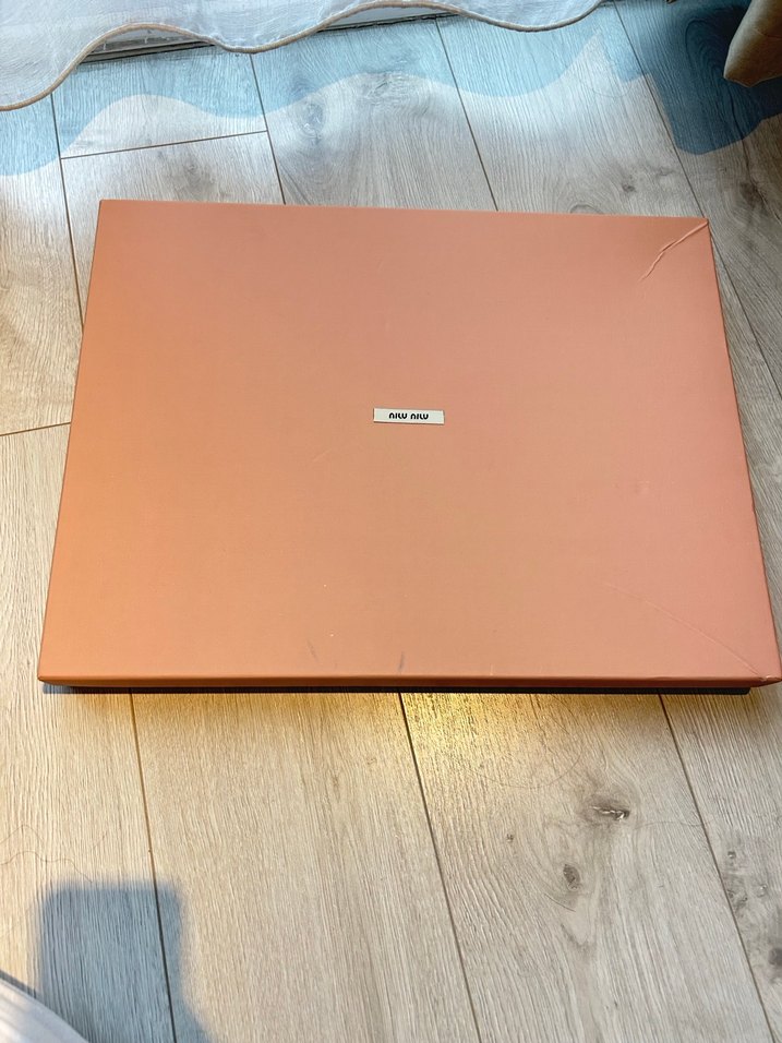 Miu Miu orijinal çanta - Görsel 4