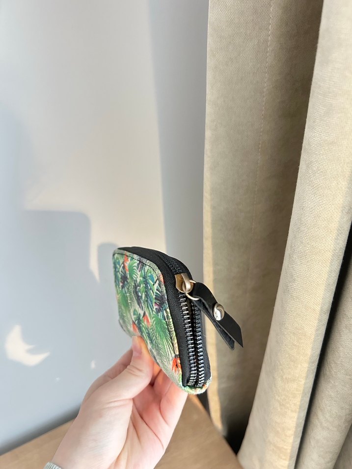 Yeşil  Desenli Fermuarlı Kadın Cüzdanı - Görsel 2