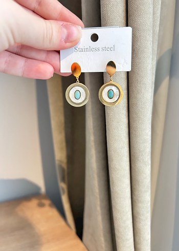 Mini Altın Boncuklu Kadın Küpe - Görsel 2