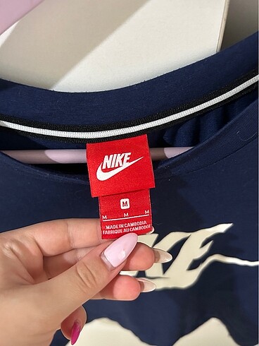 m Beden Orj Nike crop tişört