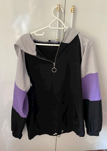 Yarım Fermuarlı Kapüşonlu Kadın Sweatshirt