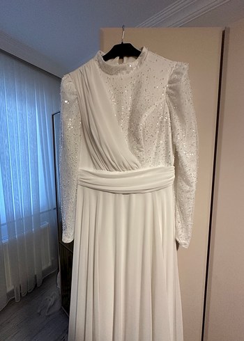 Uzun Kollu Beyaz A Kesim Tesettür Gelinlik - Görsel 3