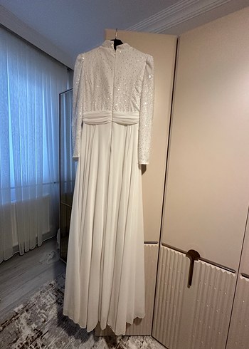 Uzun Kollu Beyaz A Kesim Tesettür Gelinlik - Görsel 4