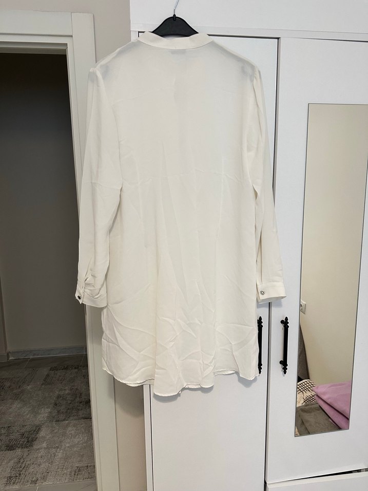 Düğmeli Beyaz Midi Kadın Gömlek - Görsel 3