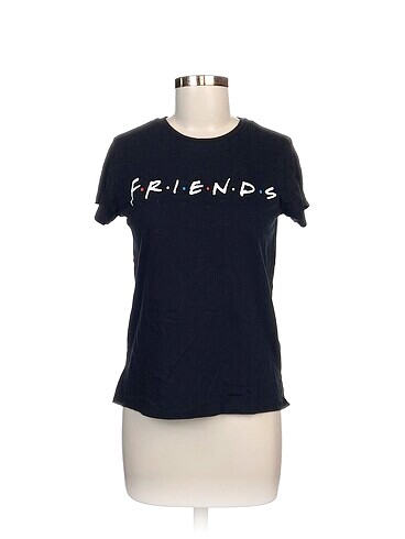 H&M T-shirt %70 İndirimli.