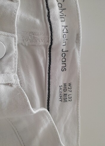 27 Beden beyaz Renk Calvin Klein çok iyi durumda