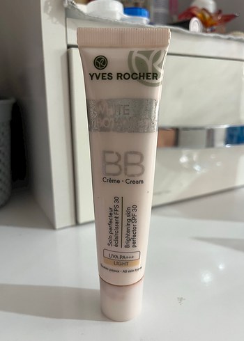 Yves Rocher Açık Bej BB Krem SPF30
