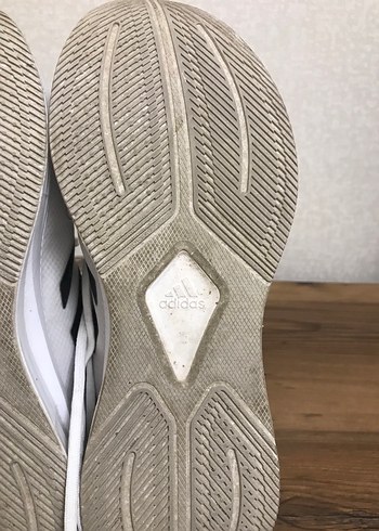 Beyaz 46 numara Adidas ayakkabı - Görsel 7