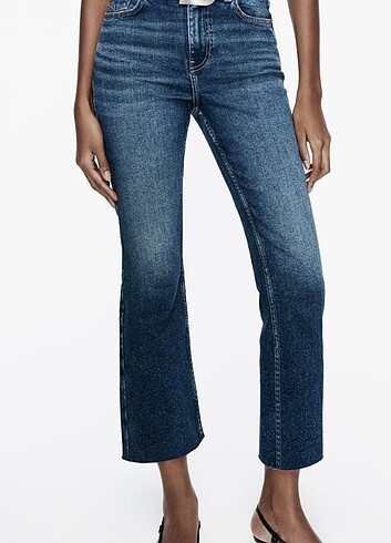 Zara Zara Crop Flared Jean
