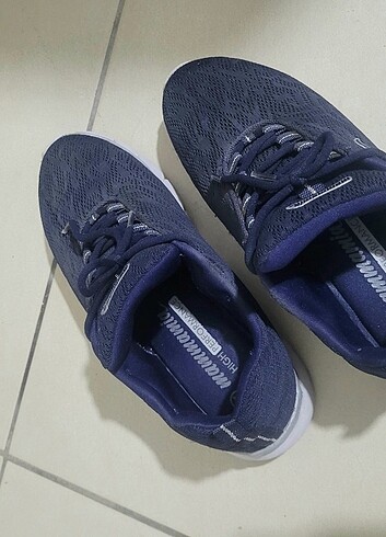 37 Beden Lacivert Sneaker