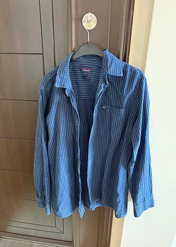 Uzun Kollu Düğmeli Mavi Denim Erkek Gömlek