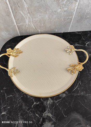 Altın Renkli Çiçek Desenli Modern Klasik Tepsi - Görsel 2