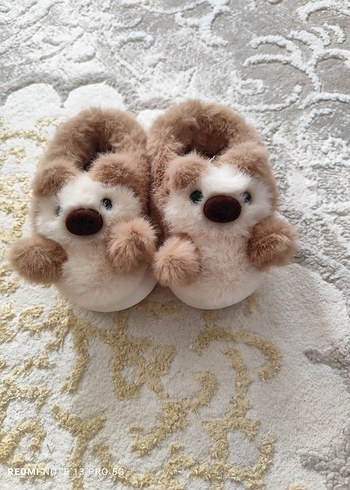 Kız Çocukları İçin Kahverengi Kürklü Sıcak Terlik - Görsel 2